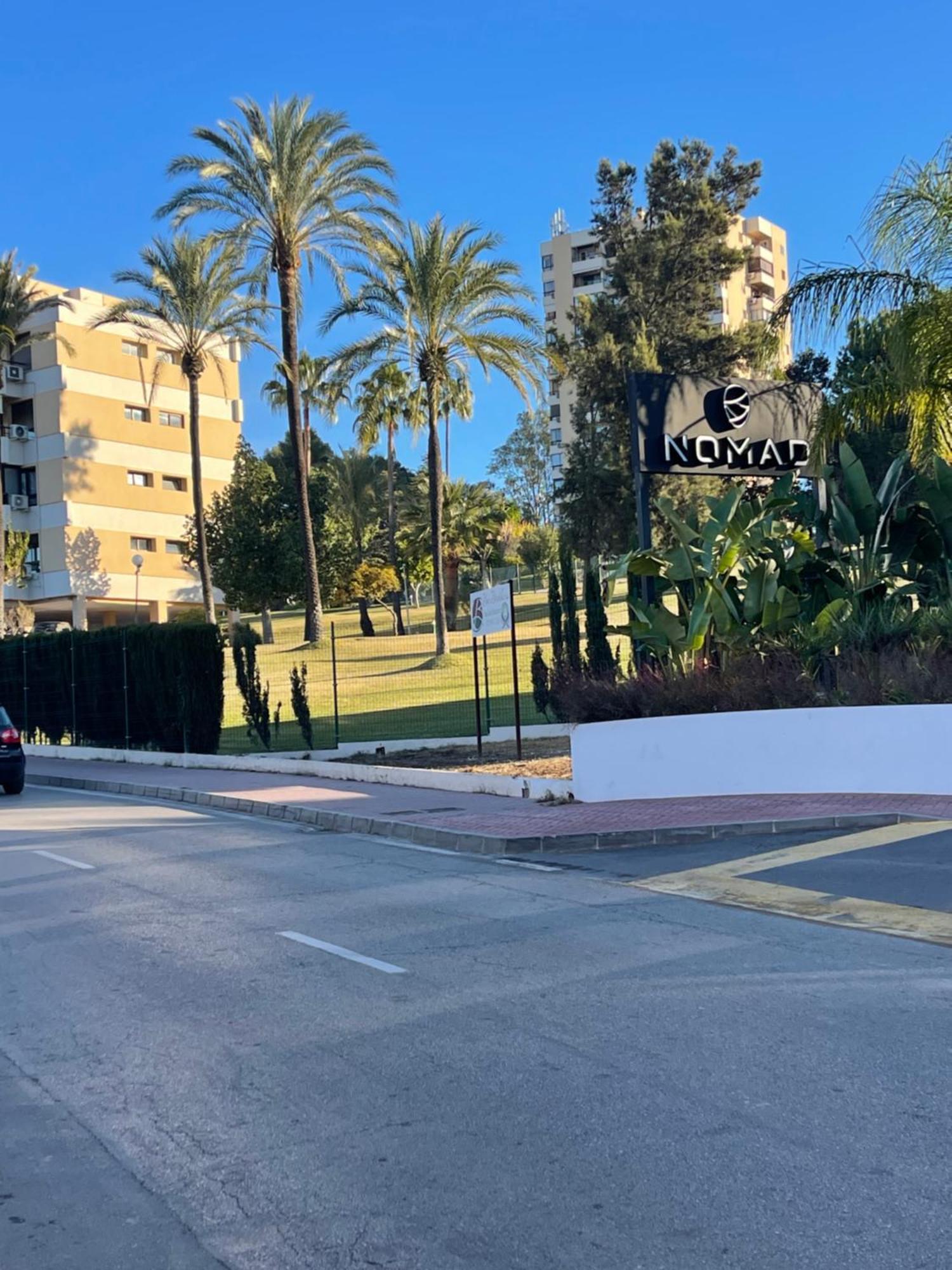 Апартаменты Torres De Aloha 2 Bdr Puerto Banus Марбелья Экстерьер фото